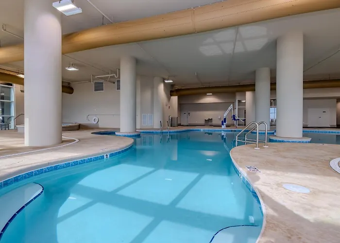 Phoenix Gulf Towers 1203 Apartment